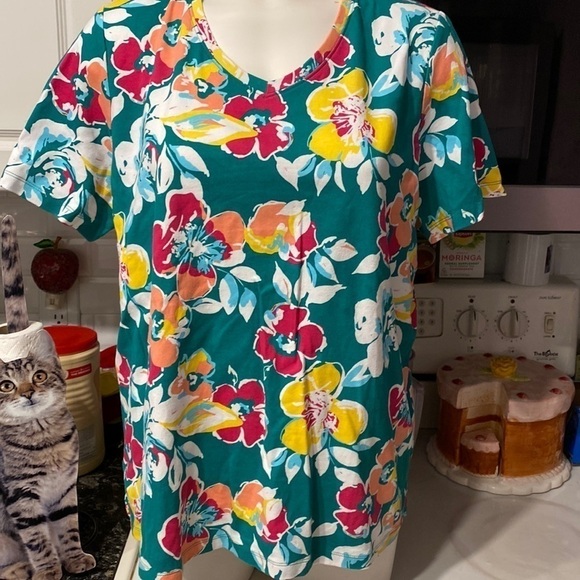R womens Kim Rogers casual floral short sleeve stretch plus size top 1X. EUC - Picture 1 of 3